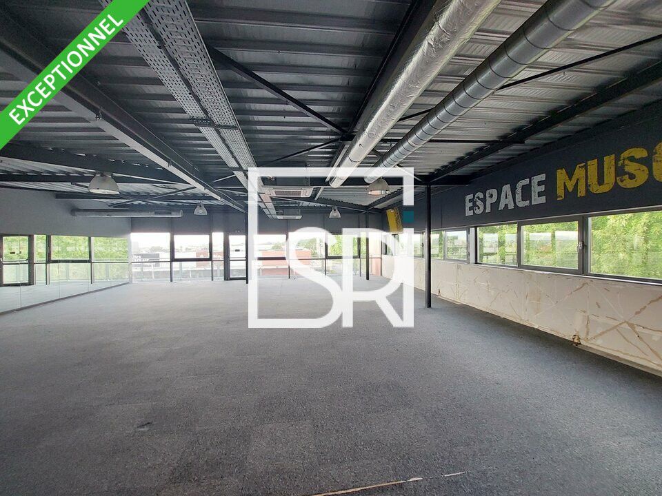 LOCATION PLATEAUX DE BUREAUX DE 358 m2 - 63170 AUBIERE 