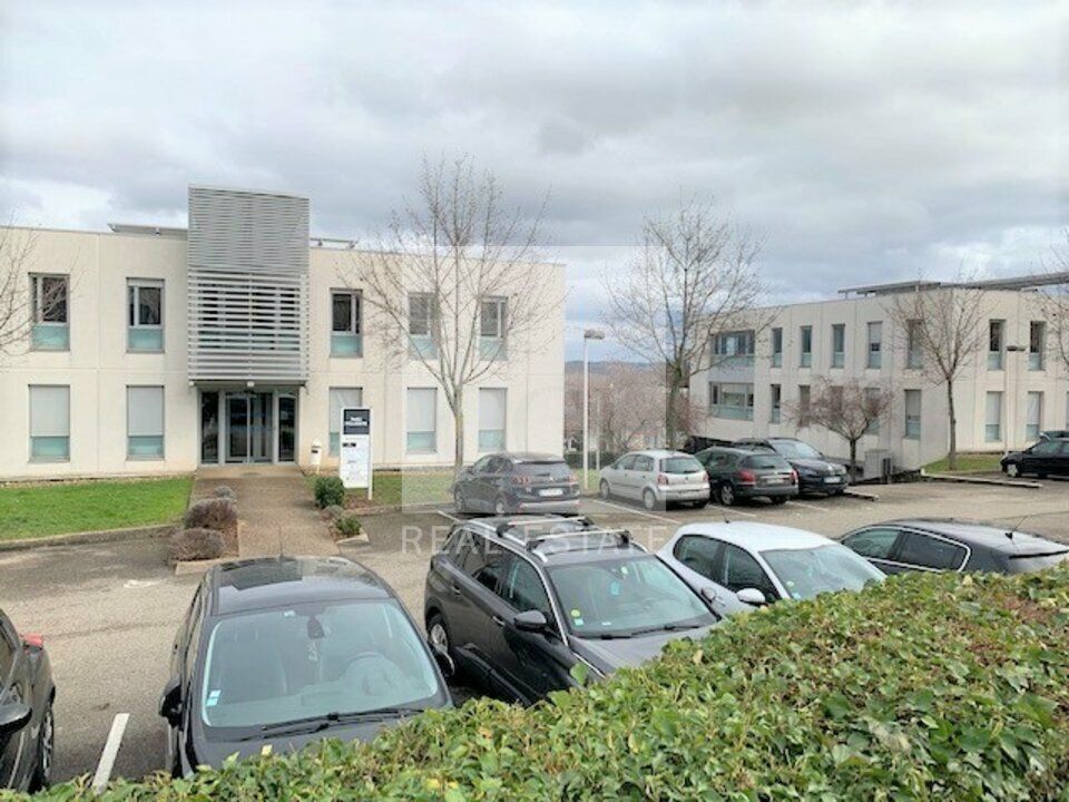 Location bureaux 568 m² divisibles à partir de 57 m²