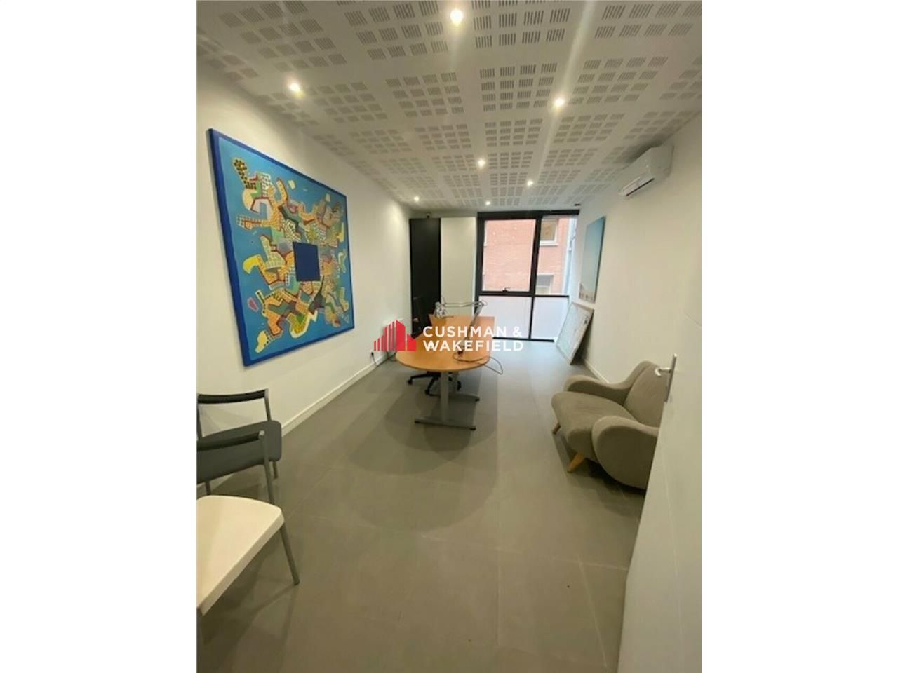 Location bureaux 324 m² divisibles à partir de 78 m²