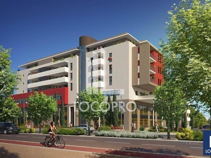 Location local commercial 325 m² non divisibles