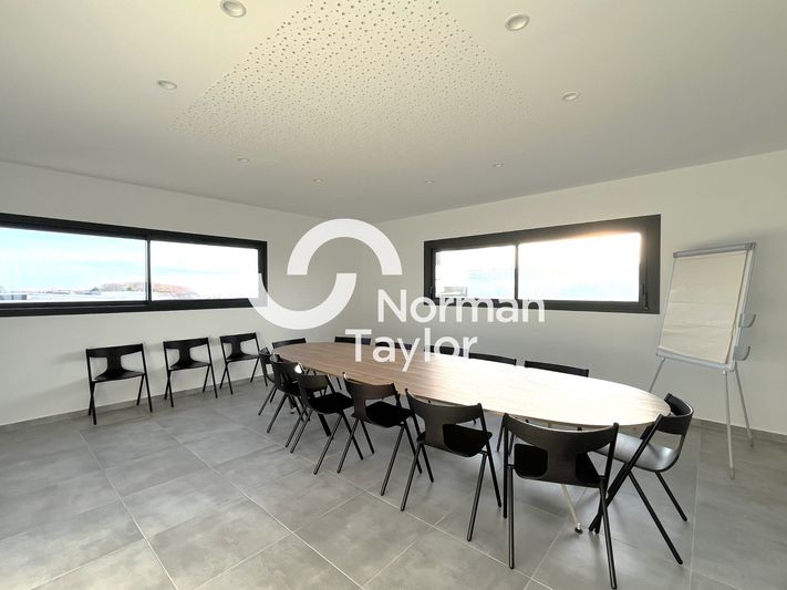 Location bureaux 500 m² divisibles à partir de 110 m²