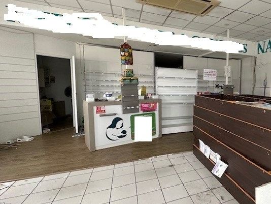 Location local commercial 170 m² à PORTET-SUR-GARONNE