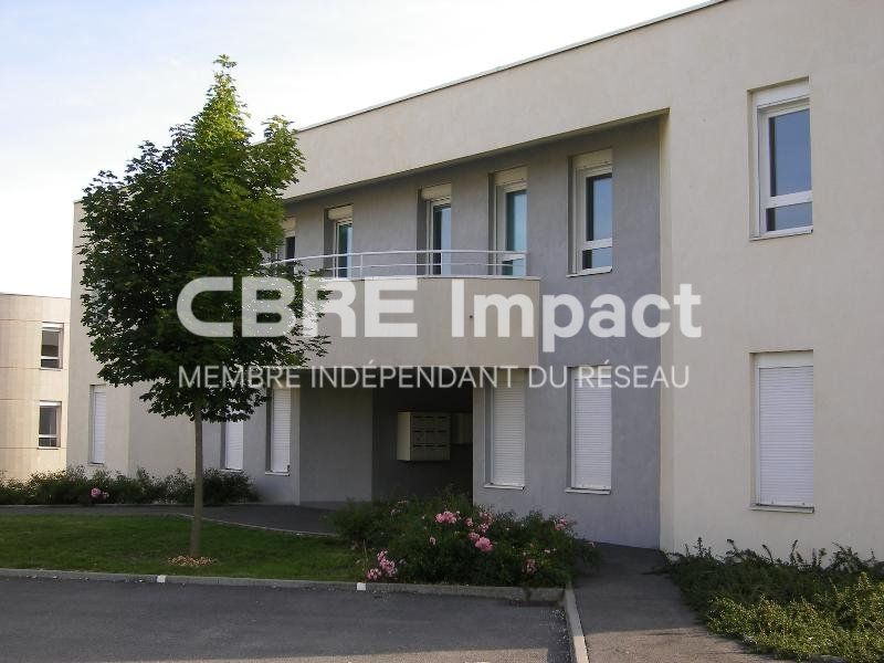 Location bureaux 143 m² non divisibles