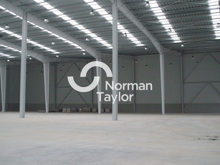 Location local commercial 614 m² non divisibles