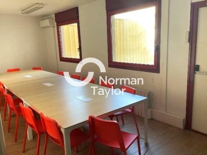 Location bureaux 126 m² non divisibles