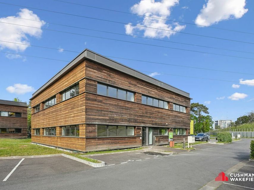 Location bureaux 667 m² divisibles à partir de 258 m²