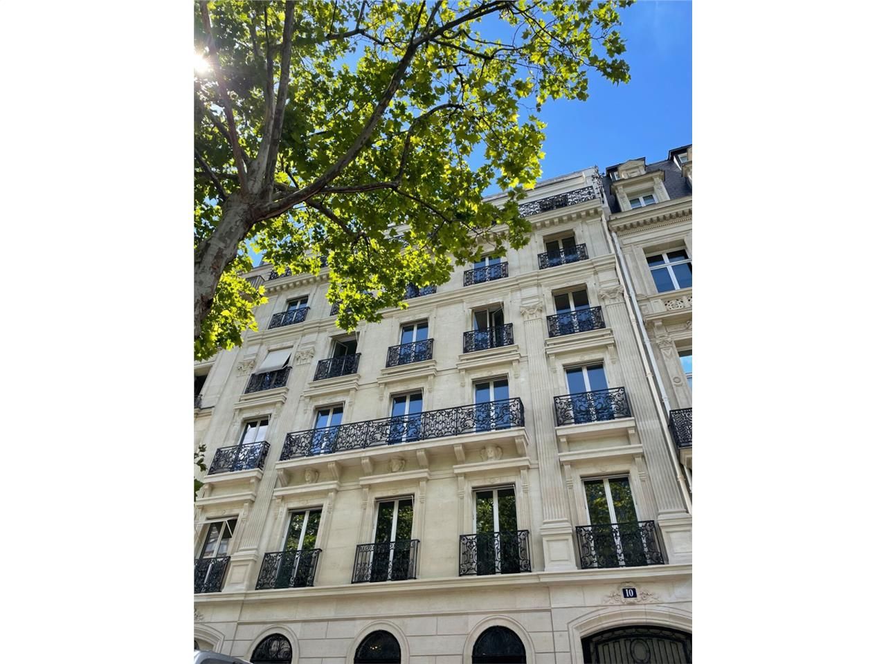Location bureaux 290 m² à Paris 16ème