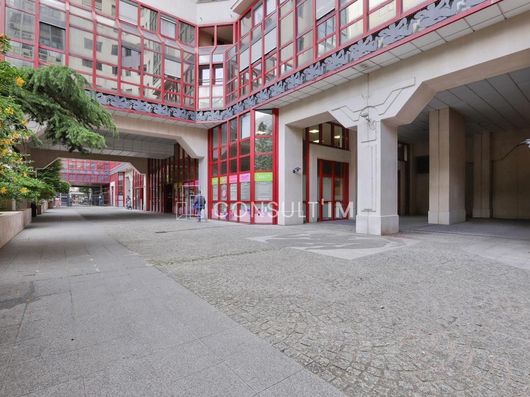 Location bureaux 1610 m² divisibles à partir de 157 m²