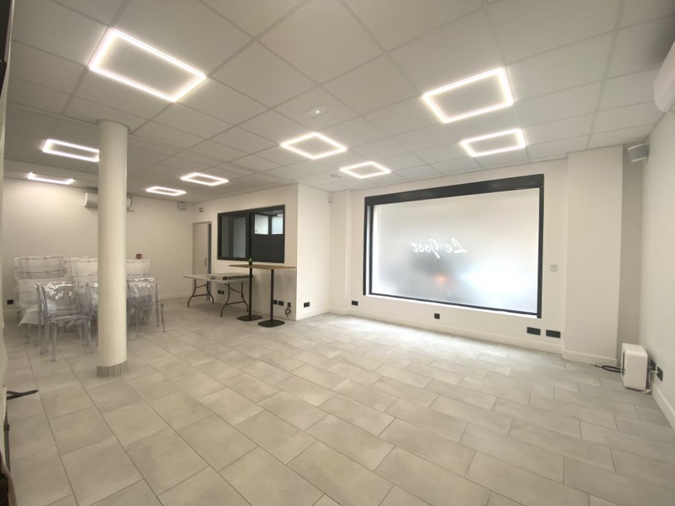 Vente local commercial 436 m² non divisibles