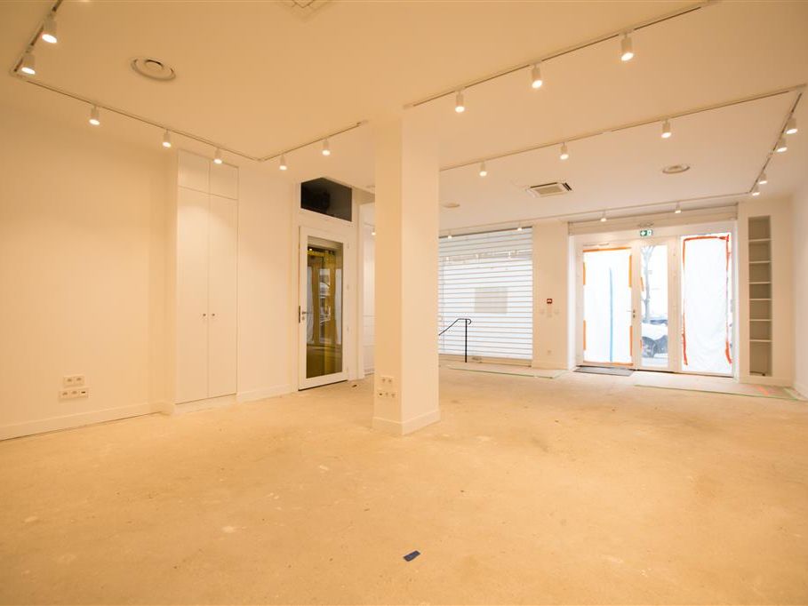 Location bureaux 60 m² non divisibles