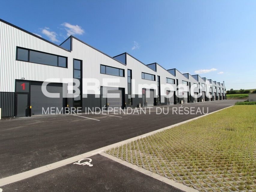 CORMONTREUIL - Local d'activité neuf à partir de 456 m² env.