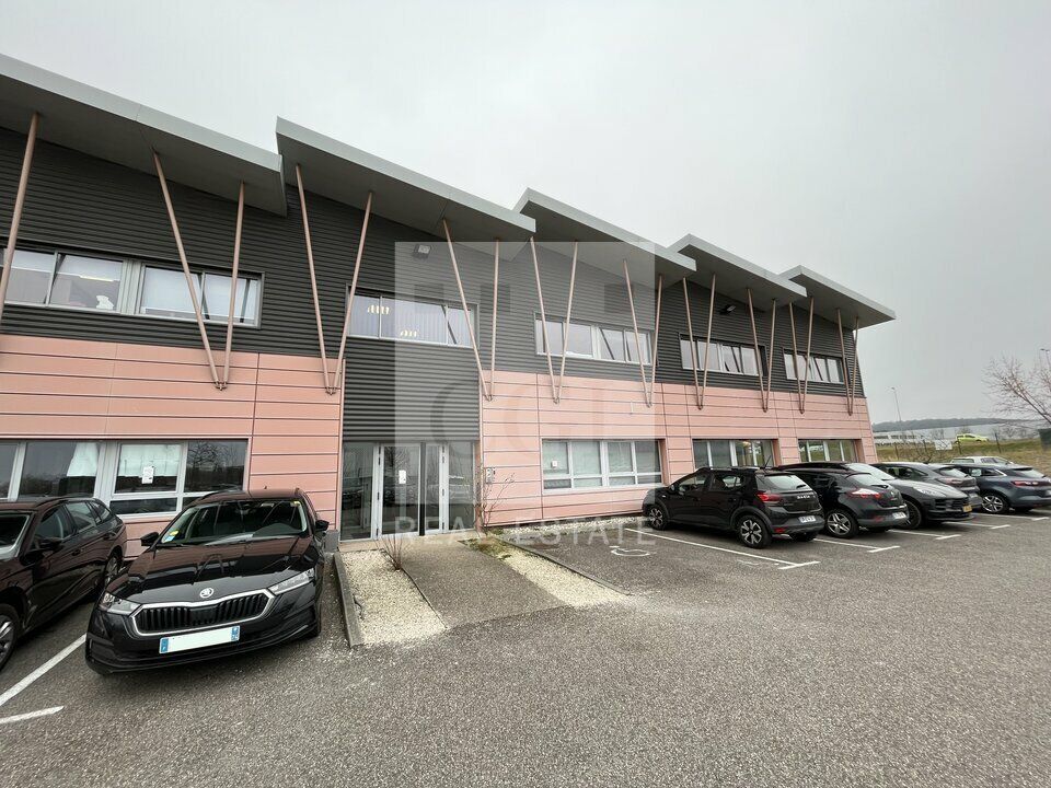 Vente bureaux 124 m² non divisibles