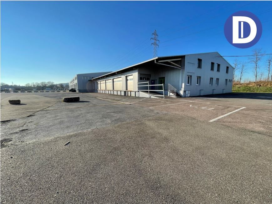 Location activites 1310.00 m² non divisibles