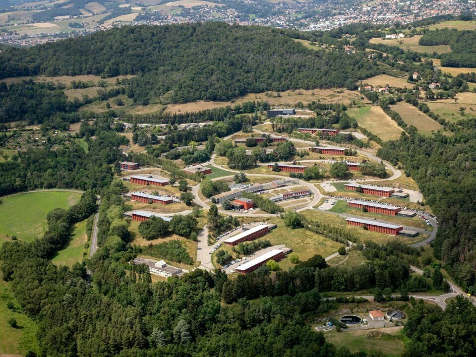 Vente terrain 4900 m² non divisibles