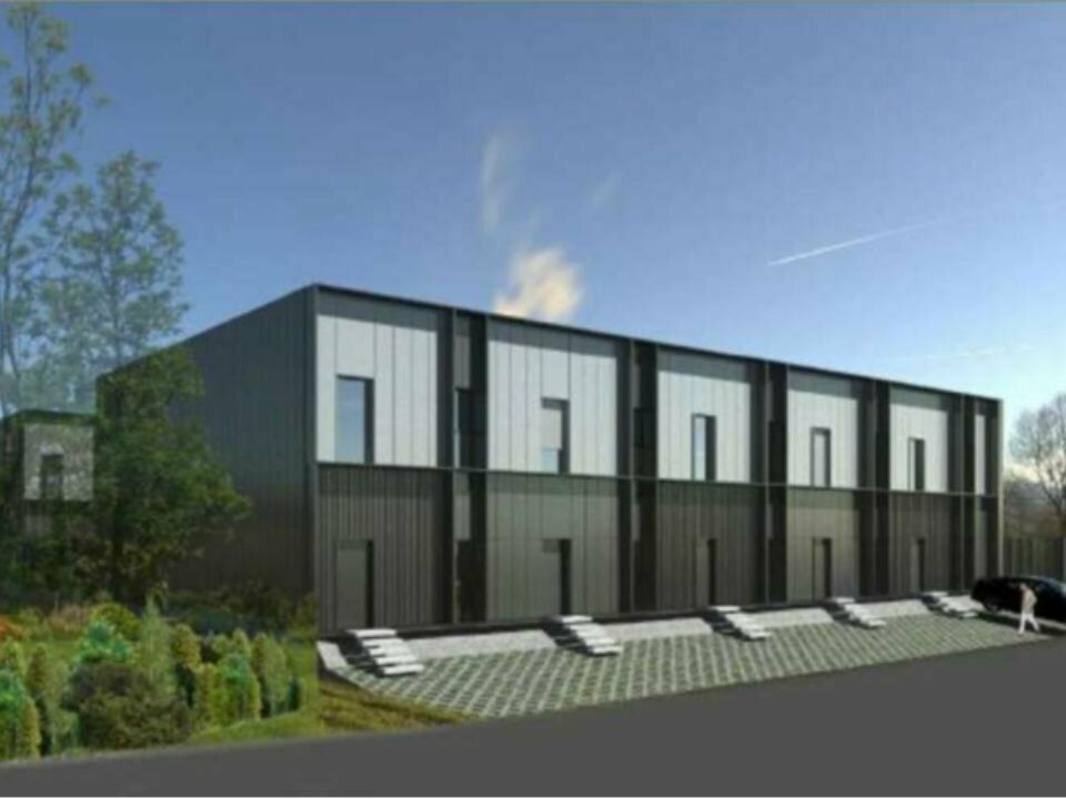 Vente local d''activites 2424 m² divisibles à partir de 582 m²