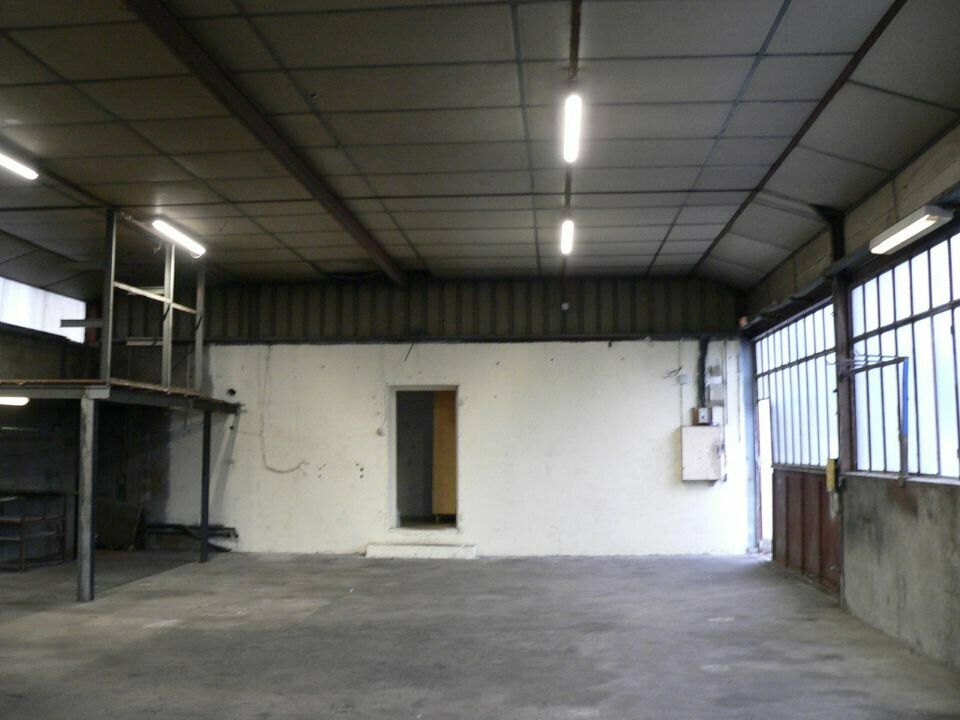 Local d'activités de 230 m² à louer à Albertville (73)