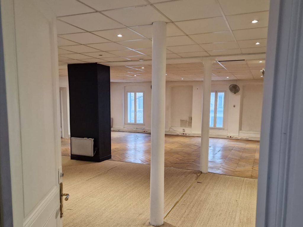 Location Bureaux 164 m² non divisibles