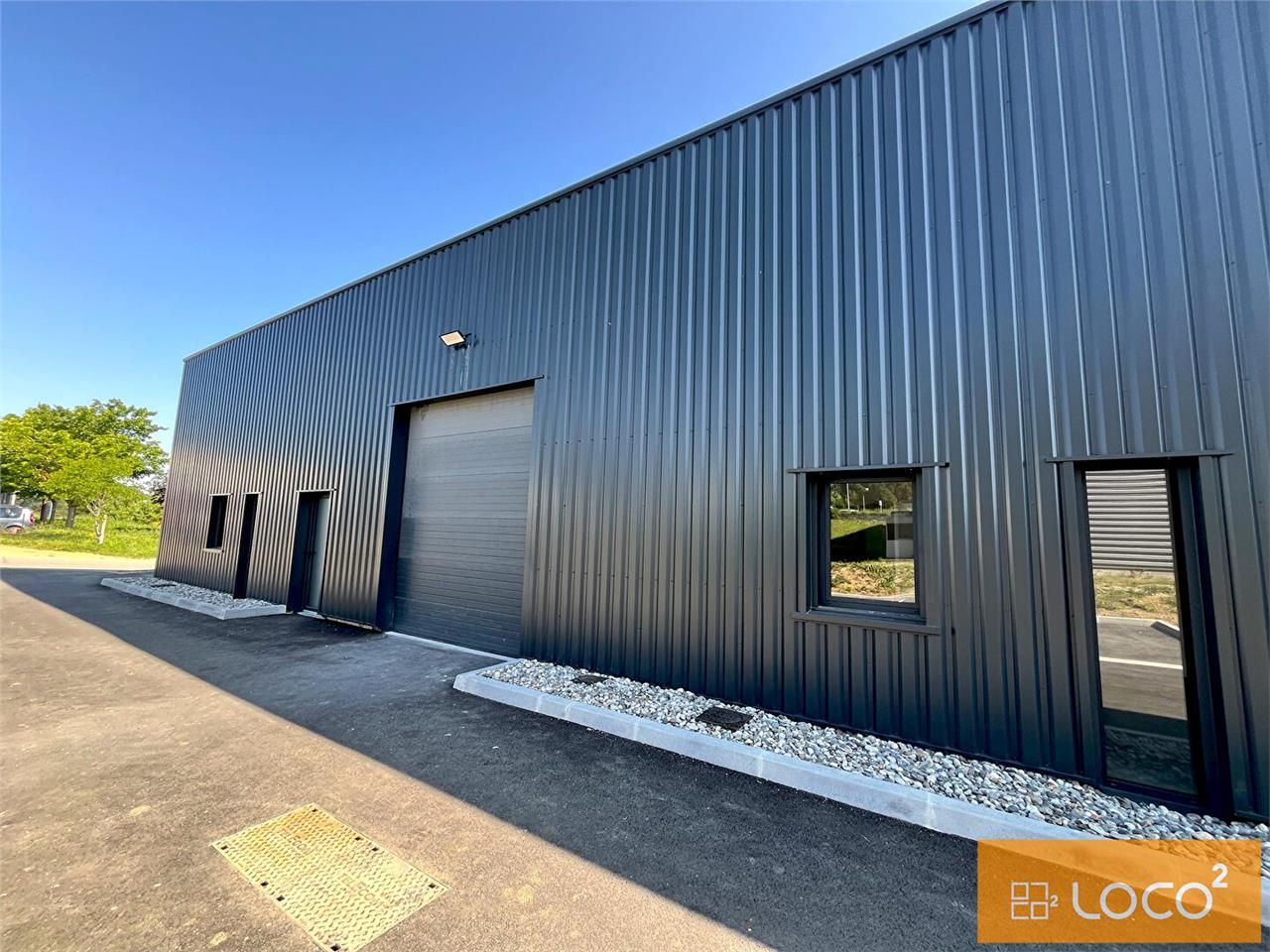 Location local 585.00 m² à SAINTE FOY D AIGREFEUILLE