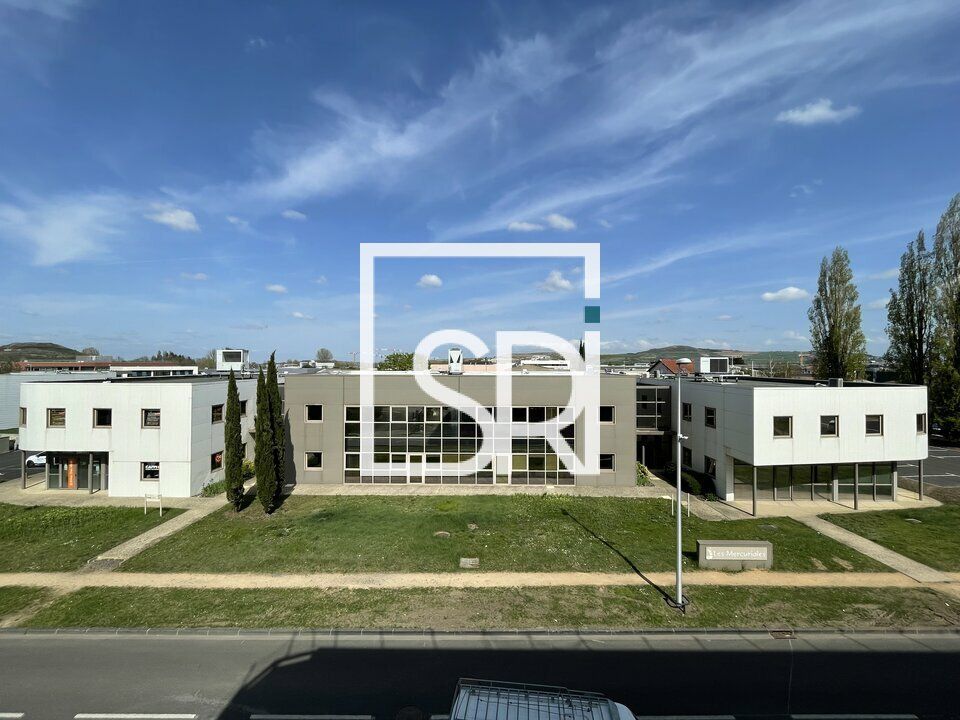 Location bureaux 160 m² non divisibles