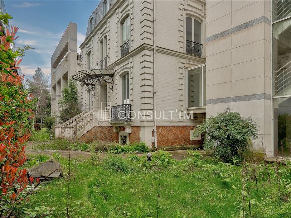 Vente bureaux 3296 m² divisibles à partir de 1505 m²