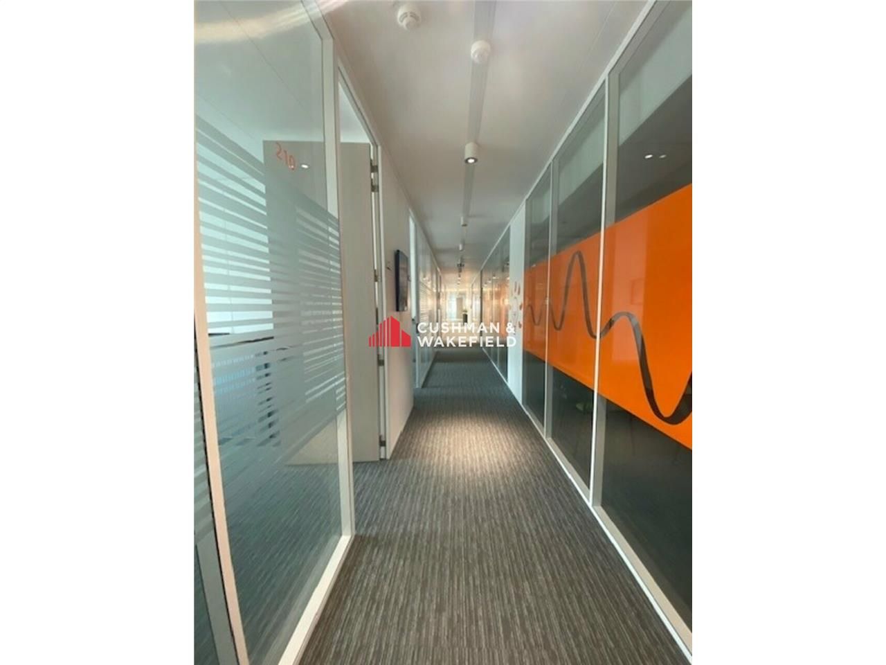 Location bureaux 942 m² non divisibles