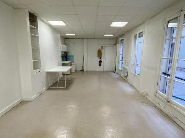 Location bureaux 35 m² non divisibles