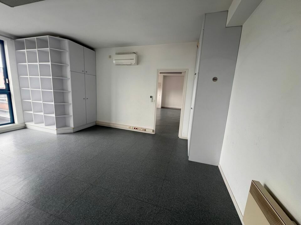 Location bureaux 71 m² non divisibles