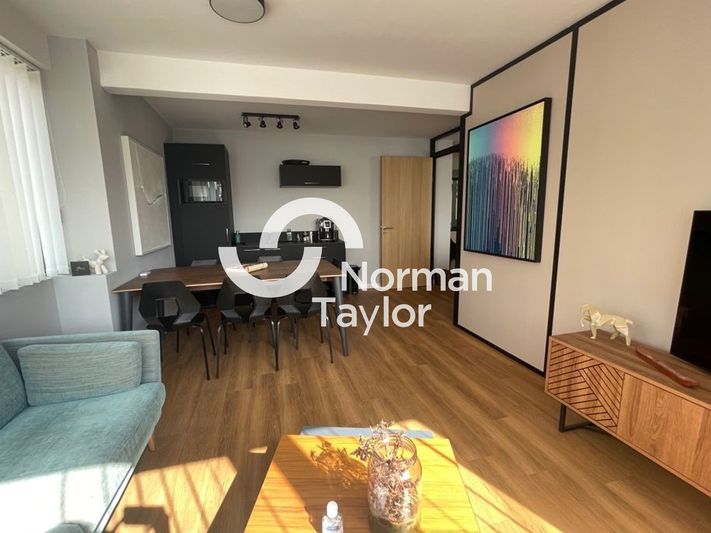 Location bureaux 35 m² divisibles à partir de 18 m²