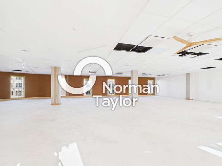 Vente bureaux 709.74 m² divisibles à partir de 266.4 m²