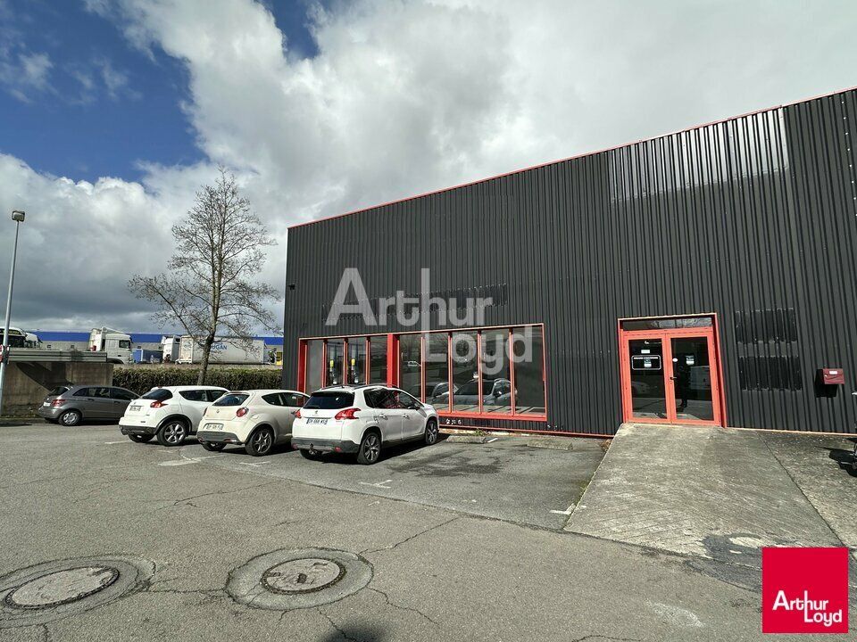 BELLE VISIBILITE - EN PLEIN COEUR DE LA ZI SUD EST