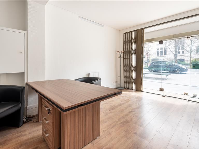 Location local commercial 41 m² non divisibles