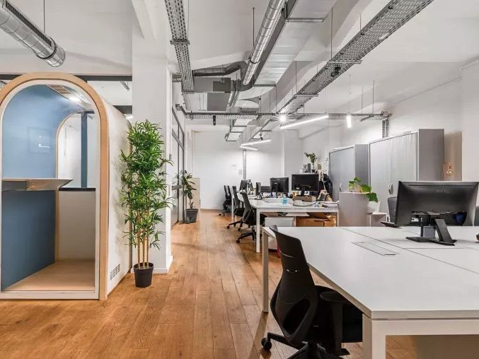 Location bureaux 570 m² à Paris 10ème