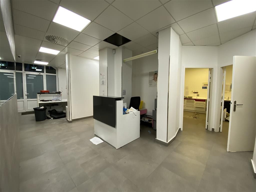 Location Bureaux 250 m² non divisibles