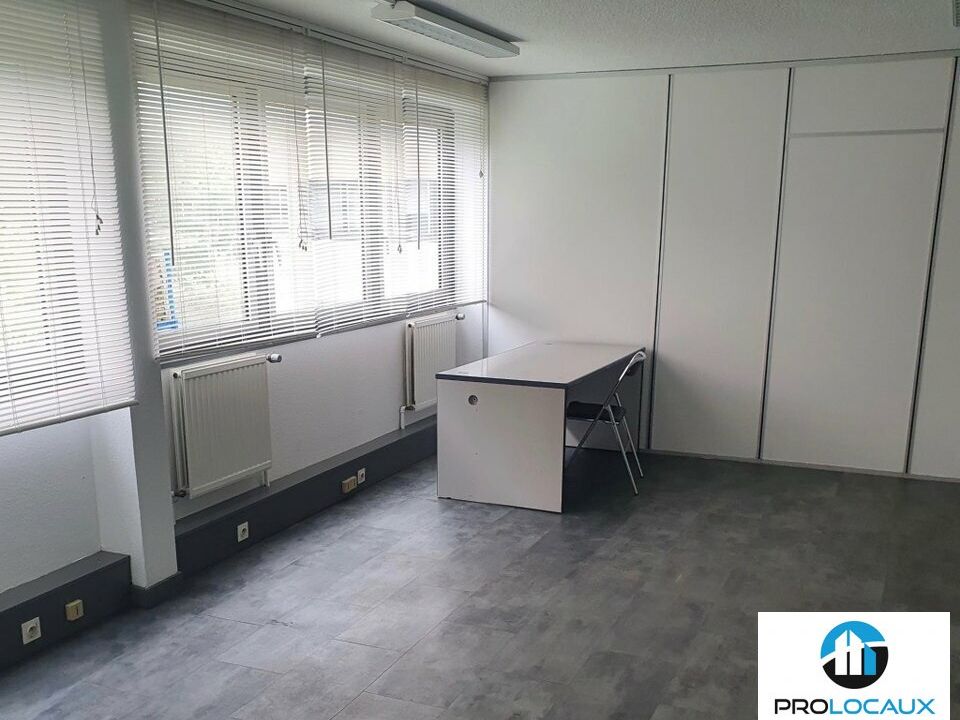 Location bureaux 352 m² divisibles à partir de 35 m²