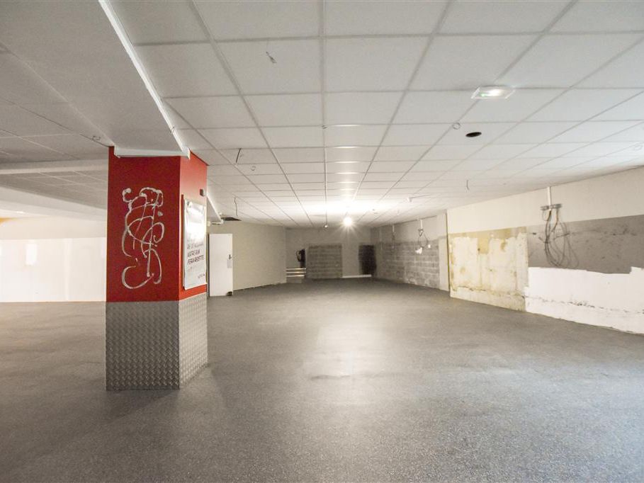 Location Bureaux 352 m² non divisibles