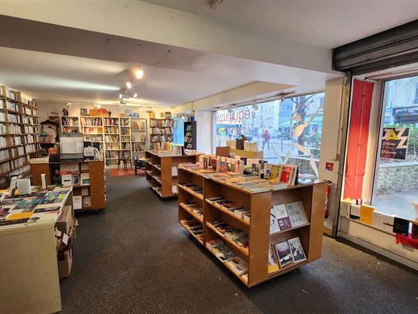 Location bureaux 99 m² non divisibles