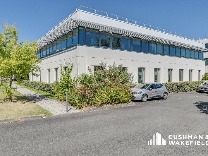 Location bureaux 655 m² divisibles à partir de 186 m²