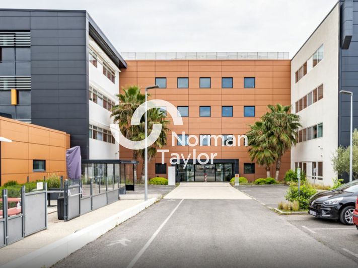 Location bureaux 145 m² non divisibles