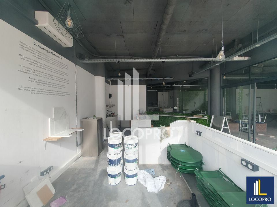 A LOUER - LOCAL COMMERCIAL - 296 M2 - ANTIBES LES PINS / PARC EXFLORA