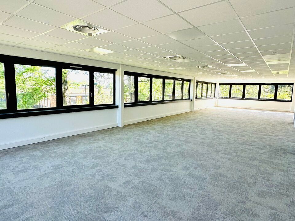 Location bureaux 395 m² non divisibles