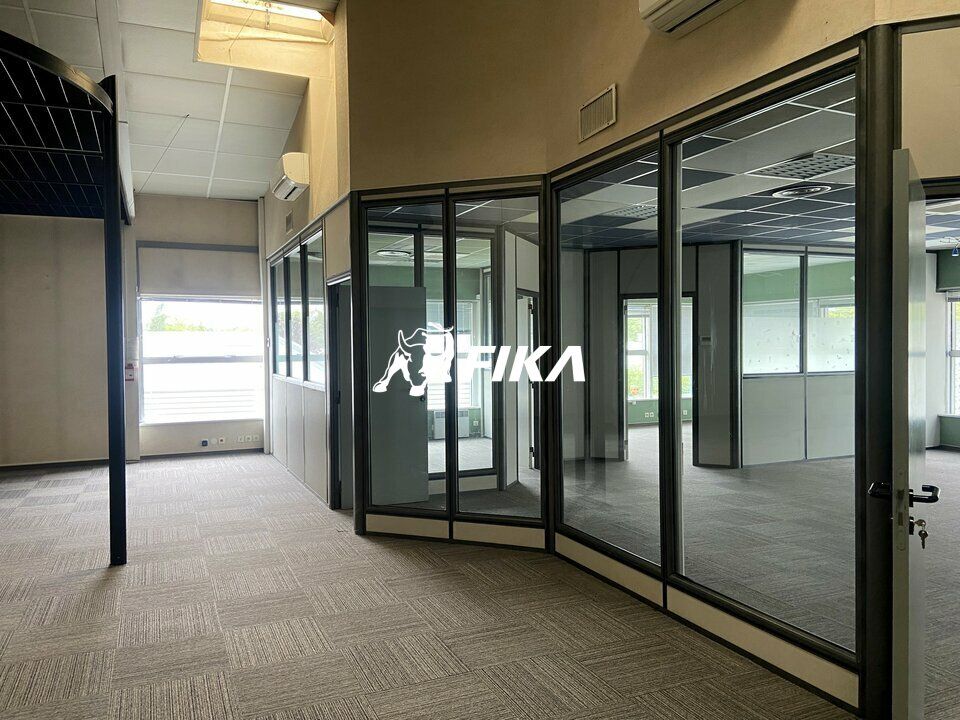 Location bureaux 310 m² non divisibles