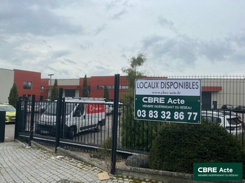 Location local d''activites 360 m² non divisibles