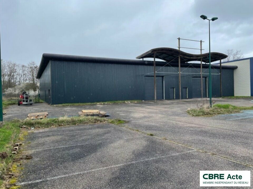 Vente local d''activites 502 m² non divisibles