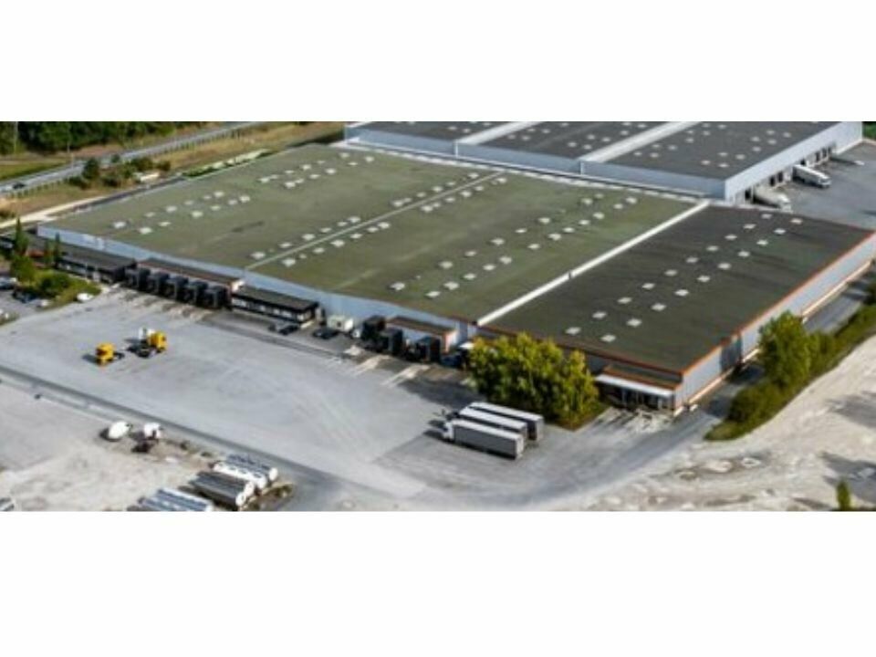 Location terrain 40000 m² non divisibles