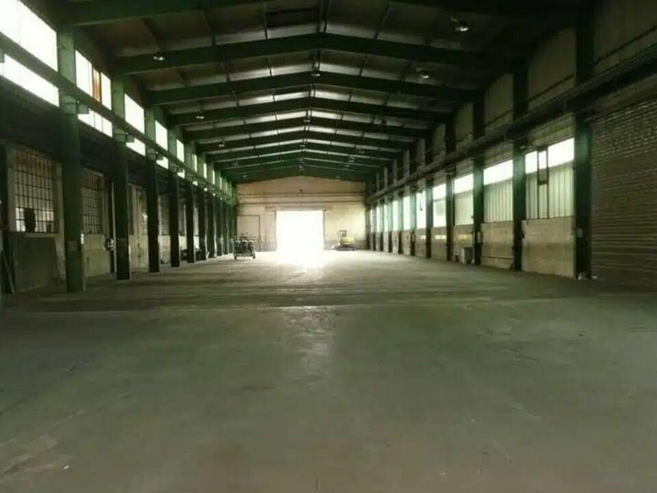 Bâtiment industriel à louer de 1 665 m² - proche Sarreguemines (57)