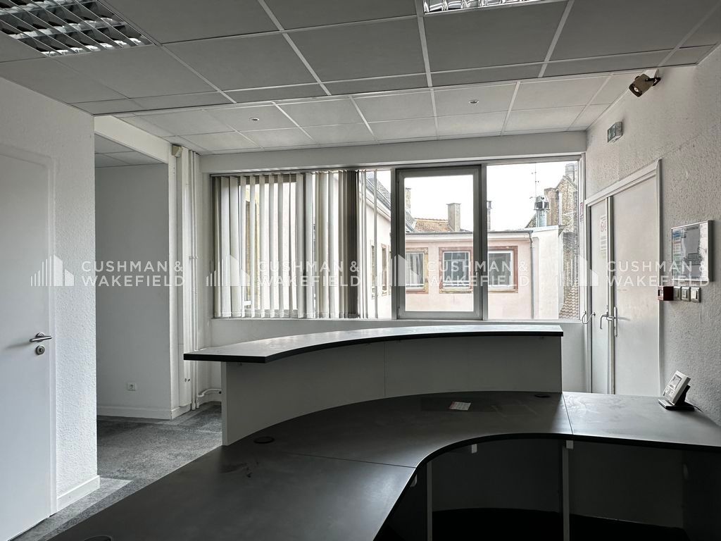 Vente bureaux 353 m² divisibles à partir de 353 m²