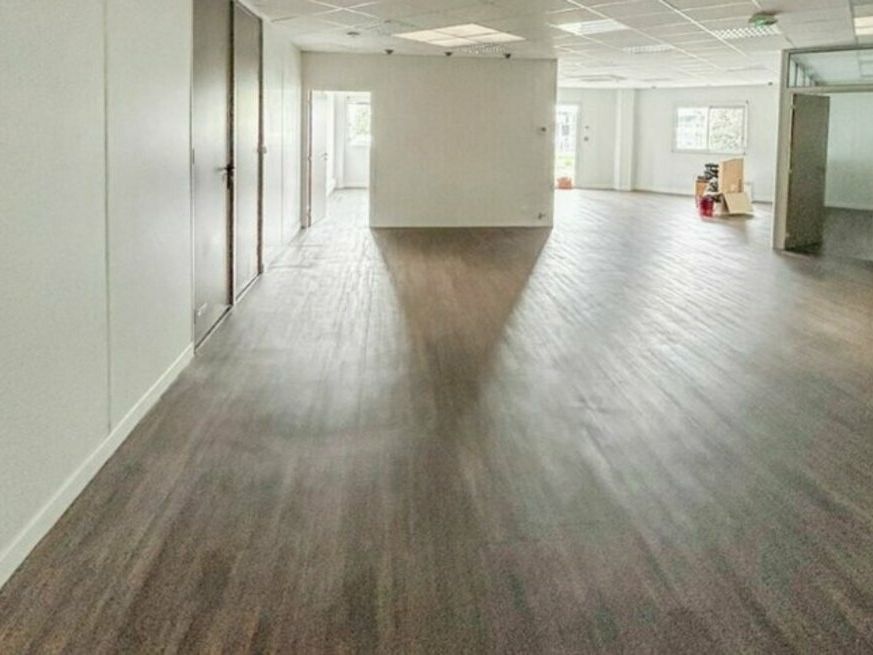 Bureaux de 270 m² à louer à Brive-la-Gaillarde (19)