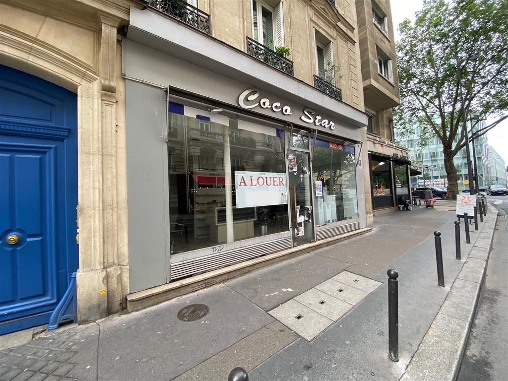 Location local commercial 81 m² non divisibles
