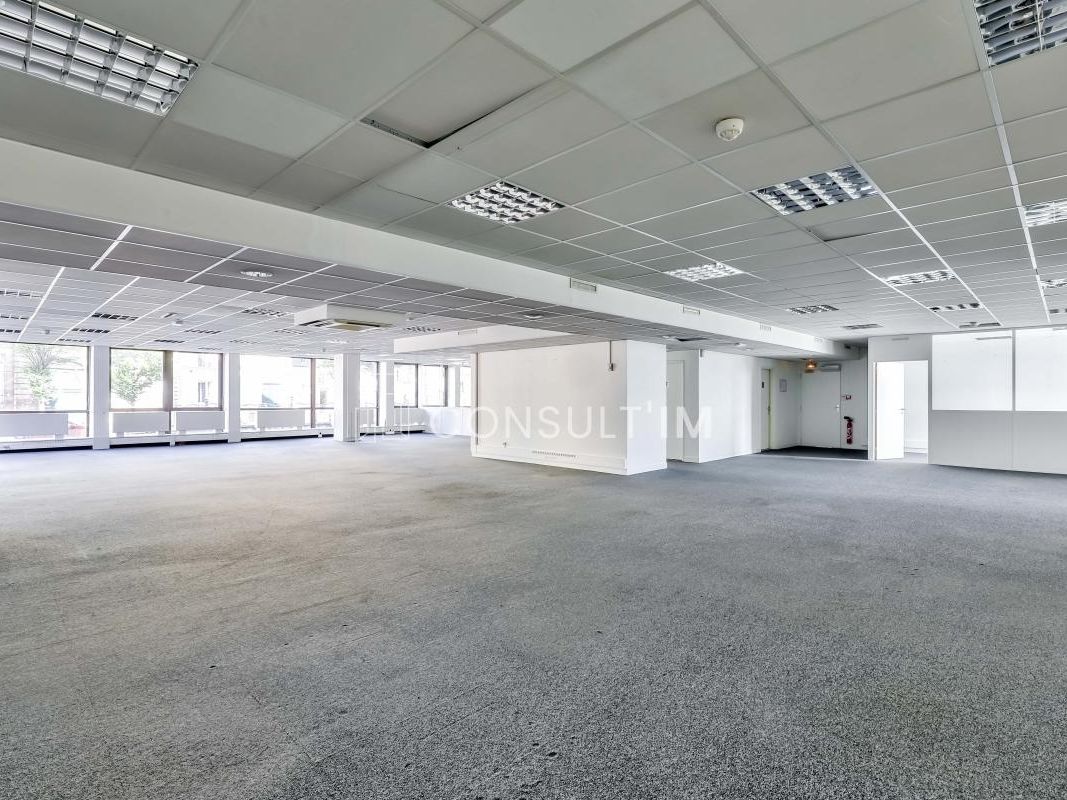 Vente Bureaux 374 m² non divisibles