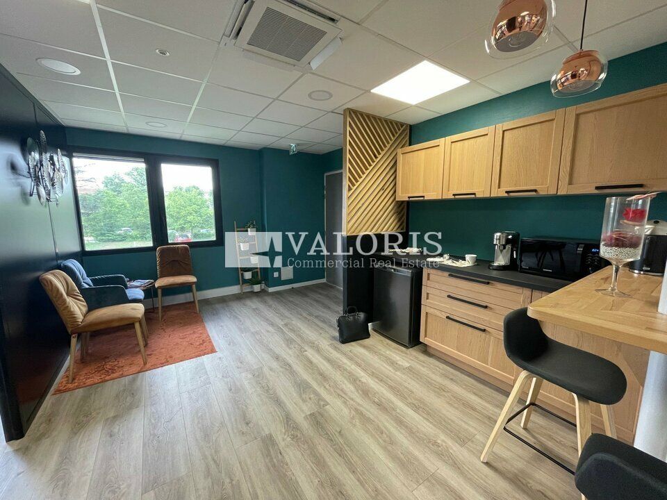 Location bureaux 112 m² non divisibles